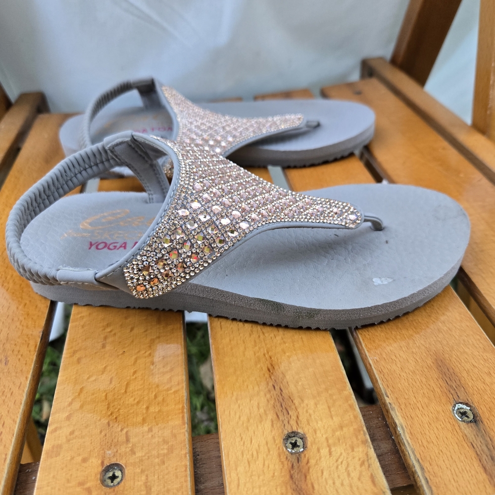 SKECHERS‎ Women's Silver Sandals - Picture 8 of 9